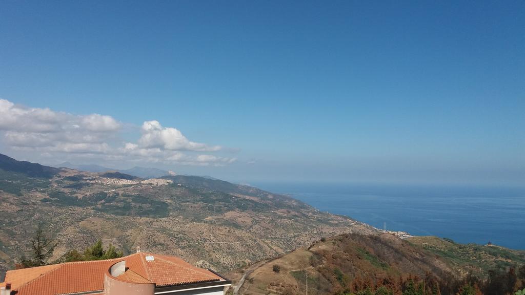 Arte Mare E Cultura Villa Pettineo Luaran gambar