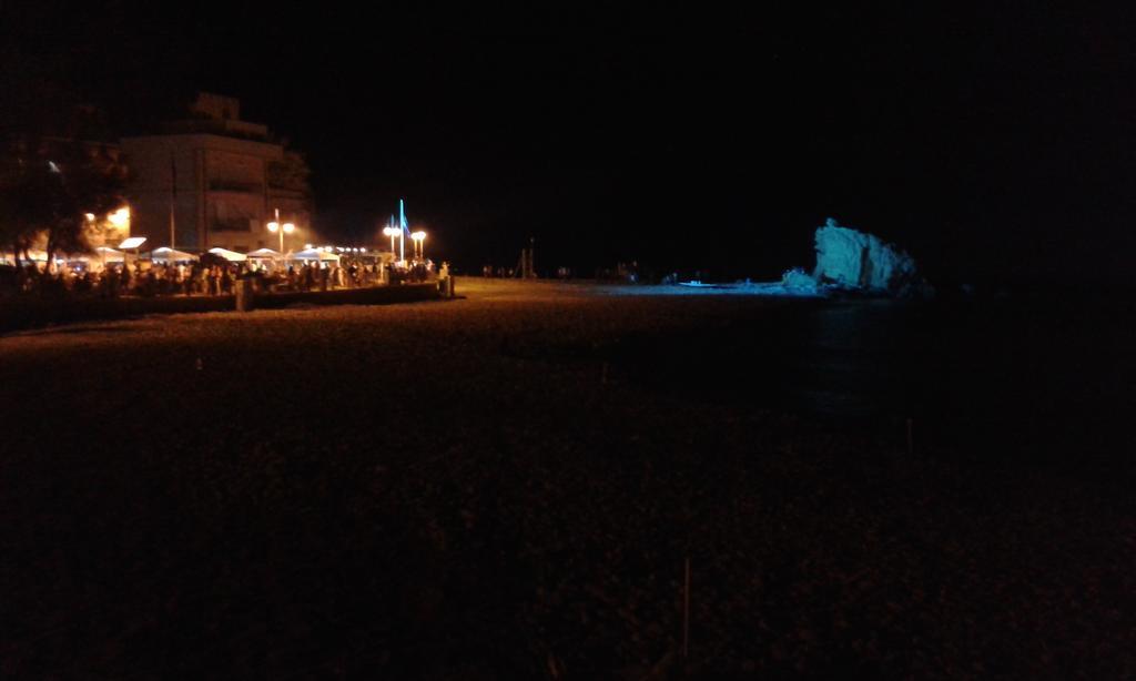 Arte Mare E Cultura Villa Pettineo Luaran gambar
