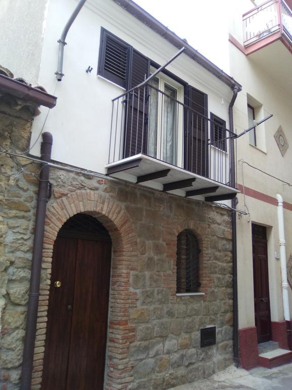 Arte Mare E Cultura Villa Pettineo Luaran gambar